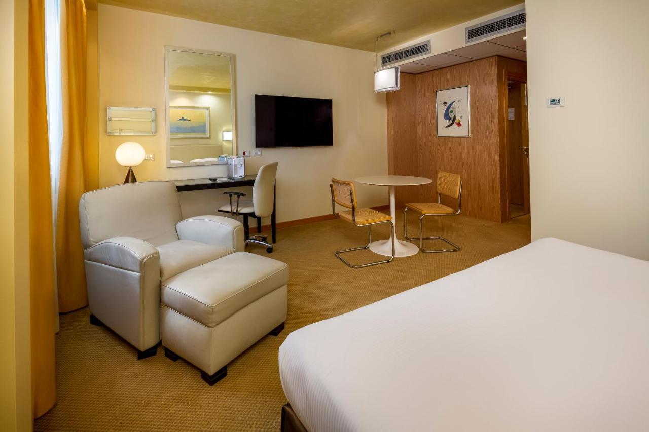 Crowne Plaza Padova By Ihg Hotel Ngoại thất bức ảnh