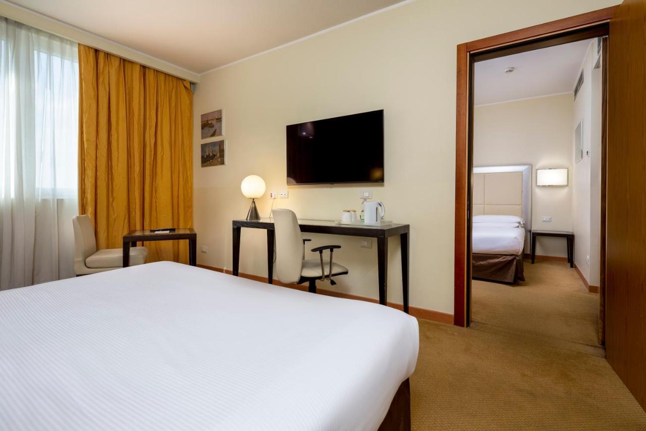 Crowne Plaza Padova By Ihg Hotel Ngoại thất bức ảnh