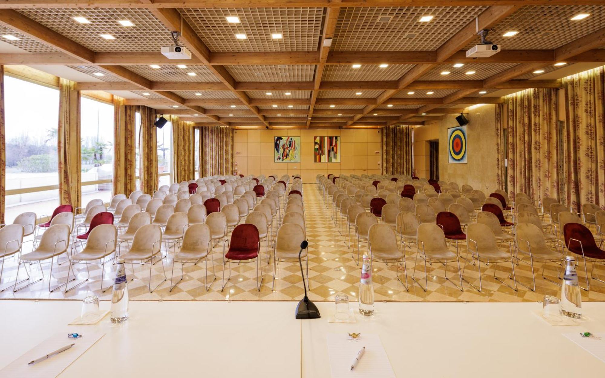 Crowne Plaza Padova By Ihg Hotel Ngoại thất bức ảnh