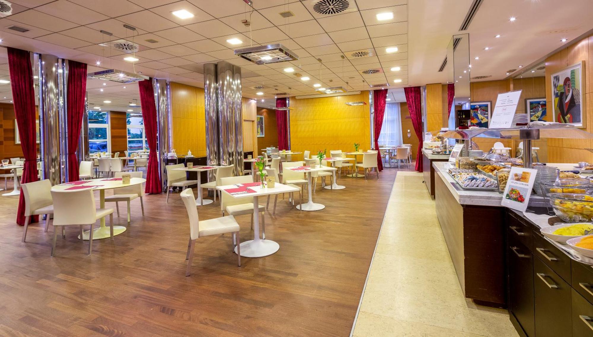 Crowne Plaza Padova By Ihg Hotel Ngoại thất bức ảnh