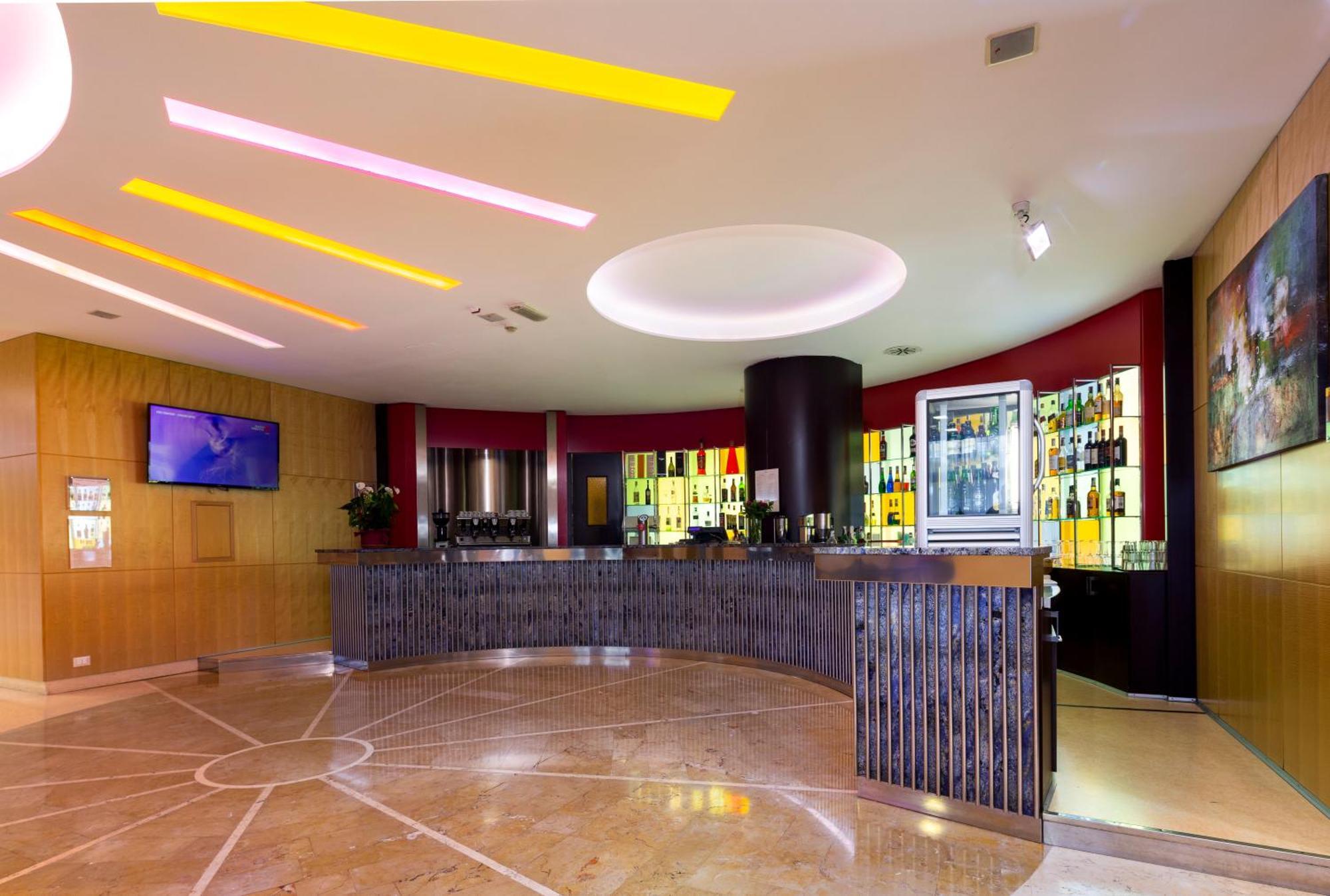 Crowne Plaza Padova By Ihg Hotel Ngoại thất bức ảnh