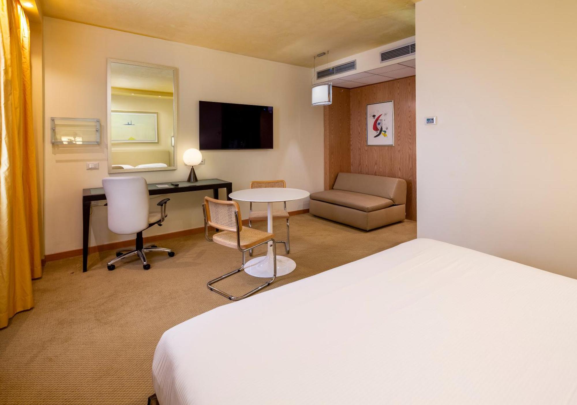 Crowne Plaza Padova By Ihg Hotel Ngoại thất bức ảnh